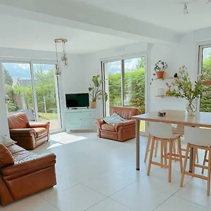 Belle Maison Lumineuse Proche Centre - 2 Hébergement de vacances